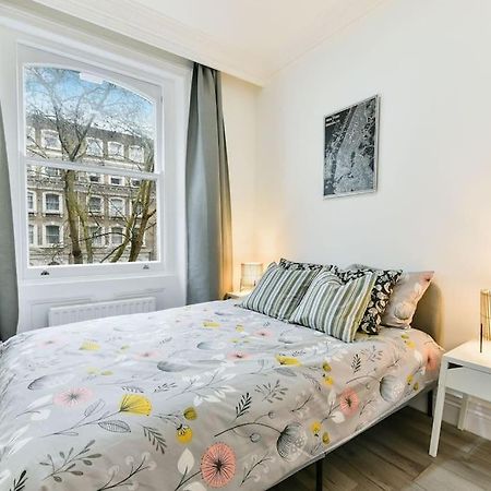 Knightsbridge Stylish Two Bedroom Apartment Londra Dış mekan fotoğraf