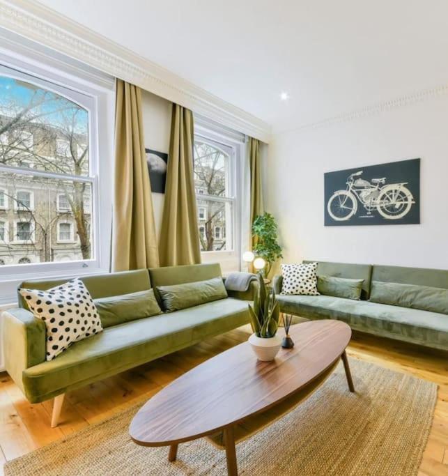 Knightsbridge Stylish Two Bedroom Apartment Londra Dış mekan fotoğraf