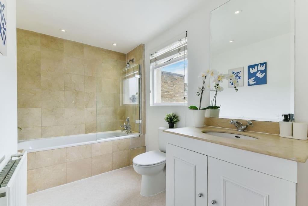Knightsbridge Stylish Two Bedroom Apartment Londra Dış mekan fotoğraf