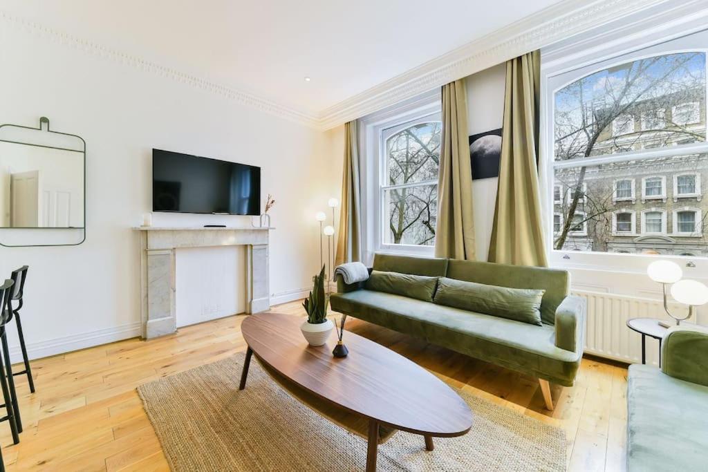 Knightsbridge Stylish Two Bedroom Apartment Londra Dış mekan fotoğraf